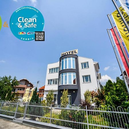 Garni Hotel 018 In Ниш Экстерьер фото