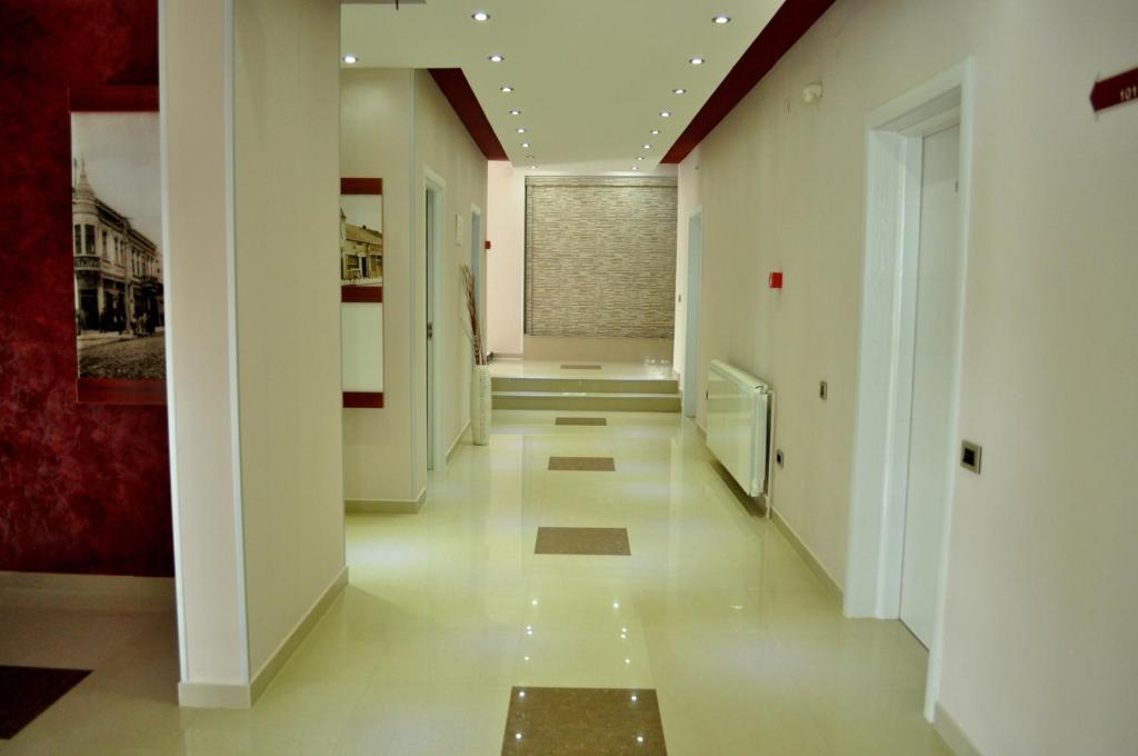 Garni Hotel 018 In Ниш Экстерьер фото