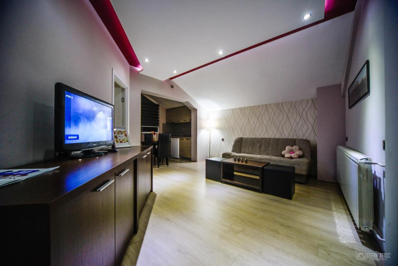 Garni Hotel 018 In Ниш Экстерьер фото